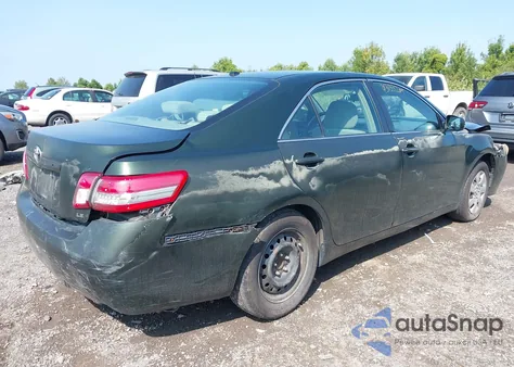 2010 Toyota Camry Le z USA, uszkodzony, nr VIN 4T1BF3EKXAU544983